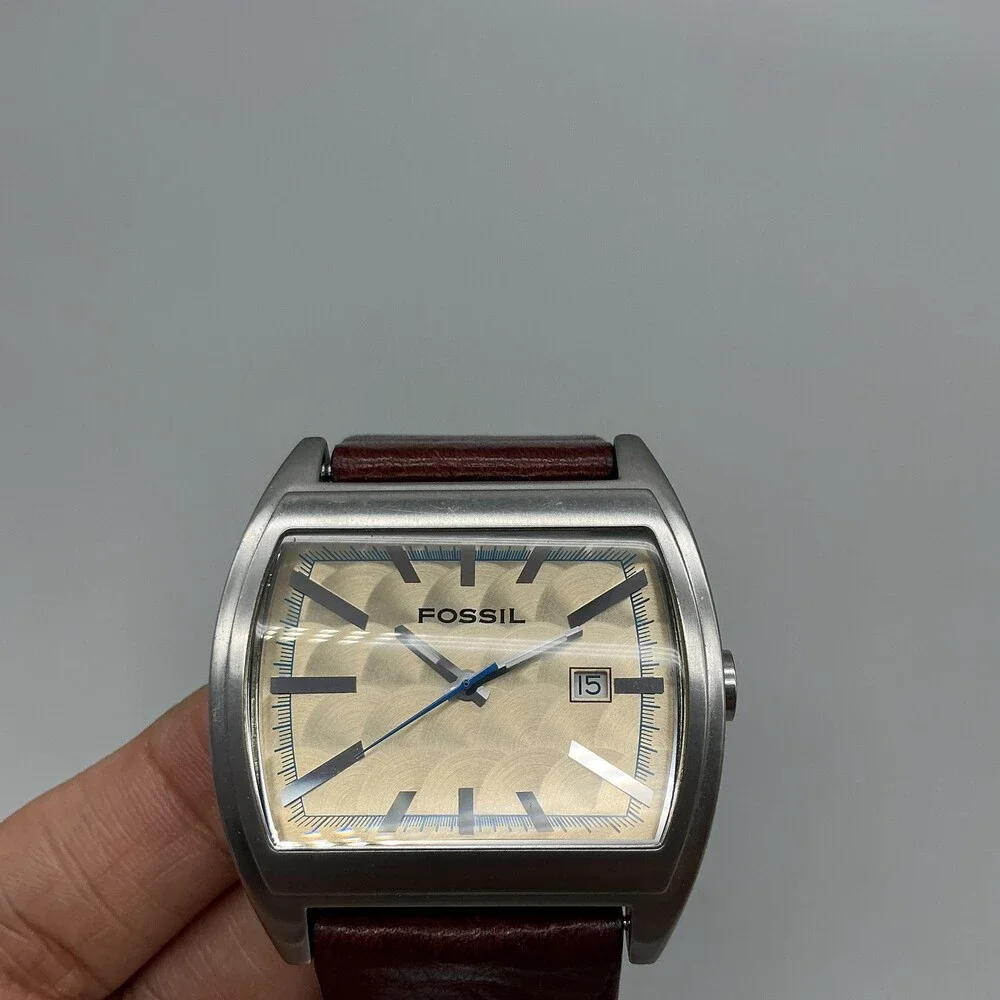 Fossil JR-8118 Mens Watch 41mm Champagne Dial Leather Date Tonneau New Battery